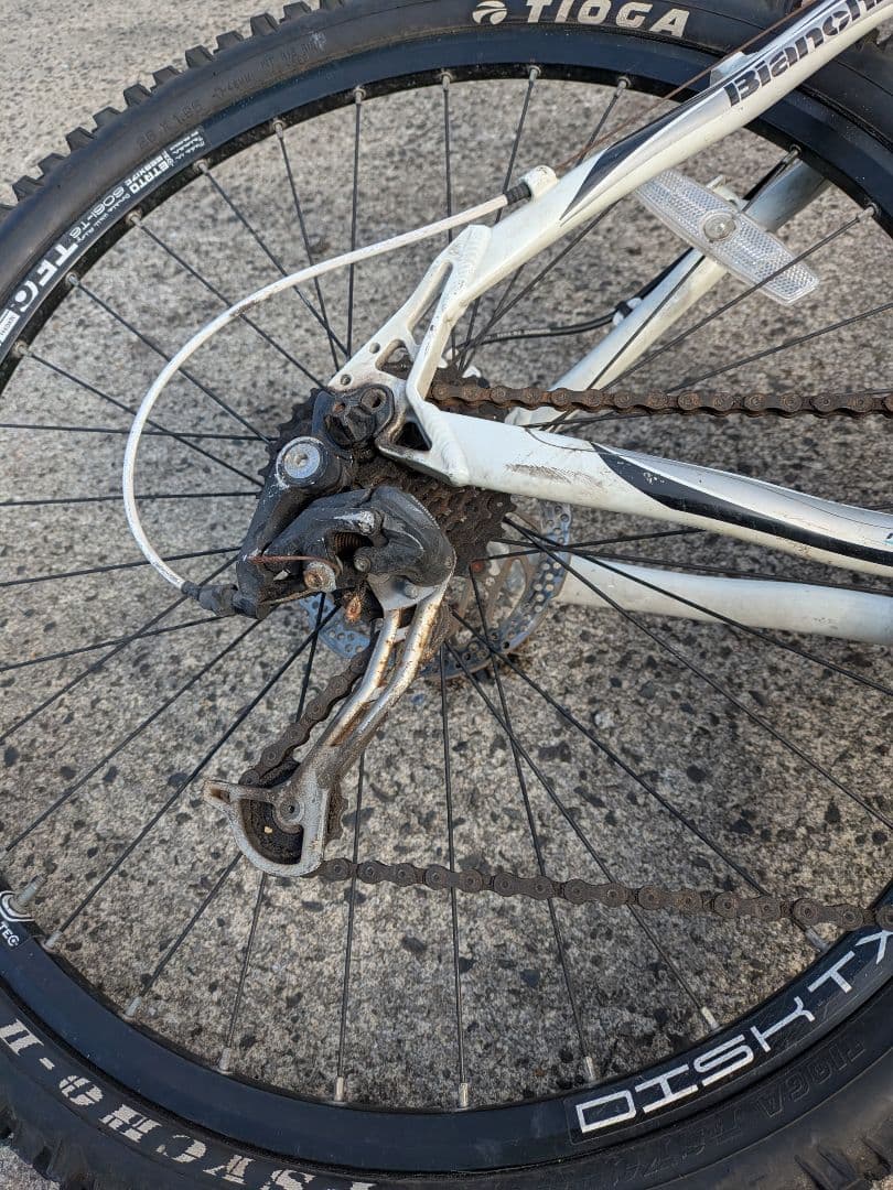 Bianchi Kuma ホワイト 26インチ MTB