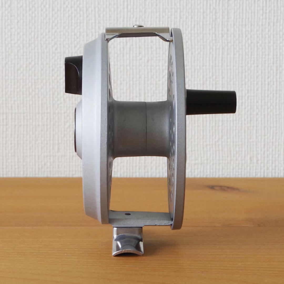 ORVIS バテンキル 8/9 フライリール シルバーシリーズ