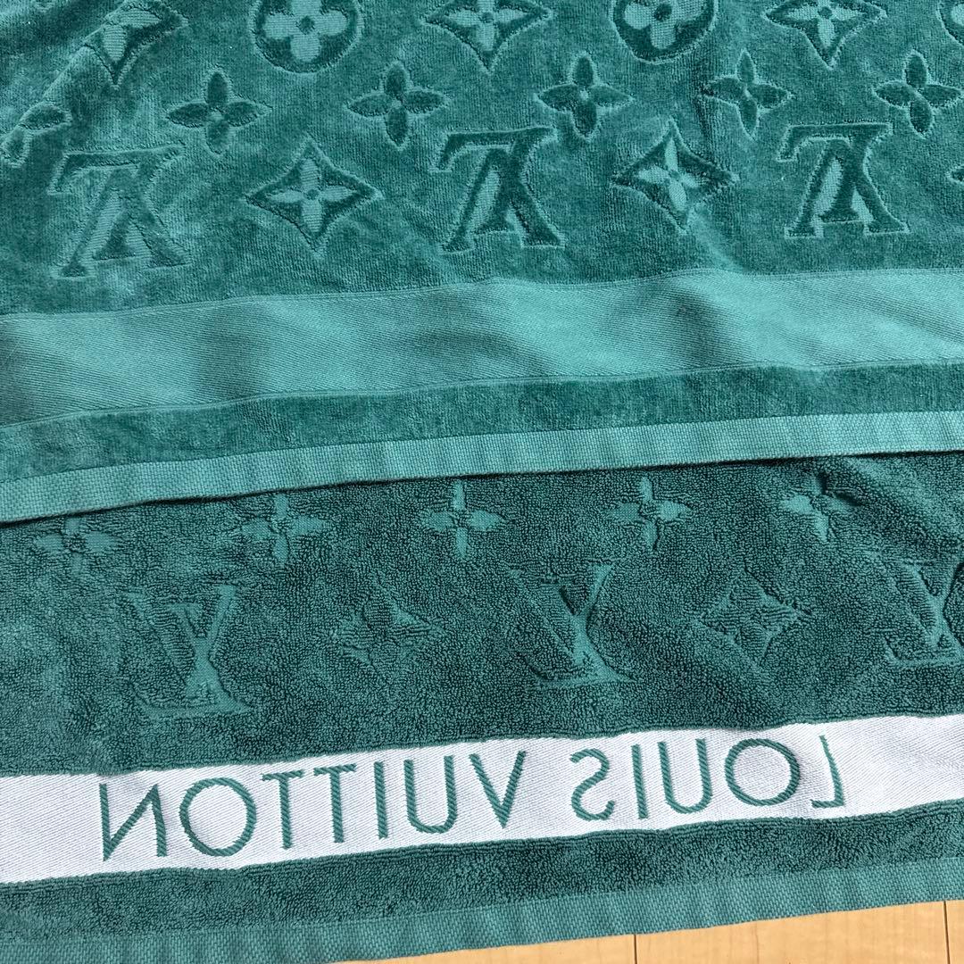 LOUIS VUITTON ビーチタオル