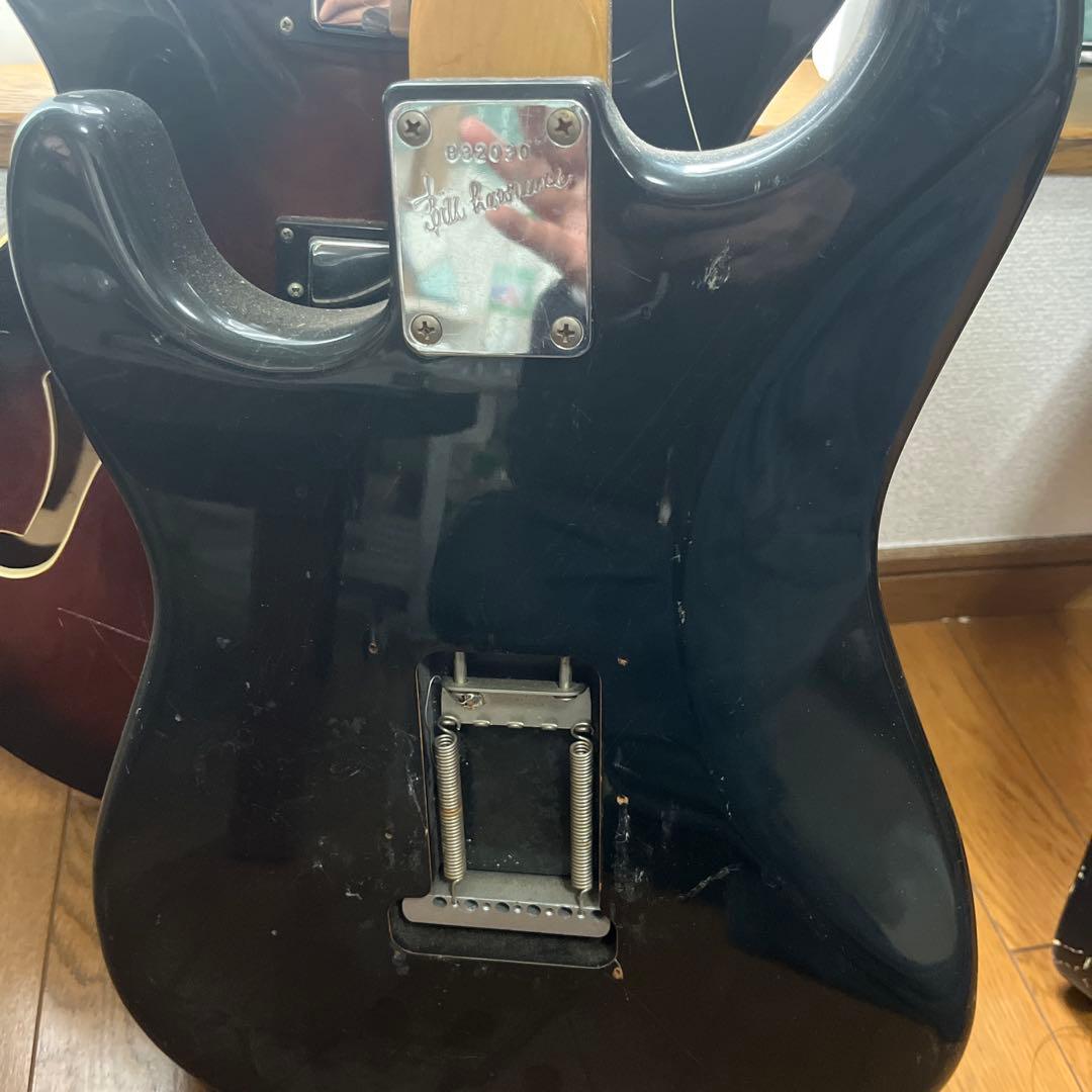 エレキギター フロイドローズ搭載