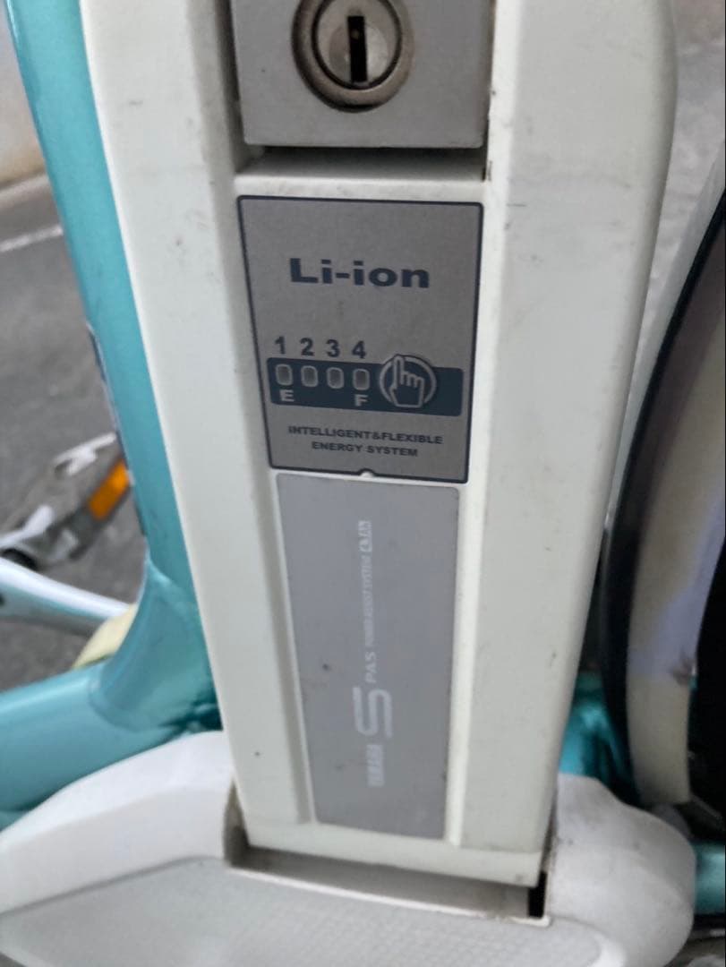 1802業界最長12ヶ月保証付！送料無料エリア多数！安全整備済み！電動自転車