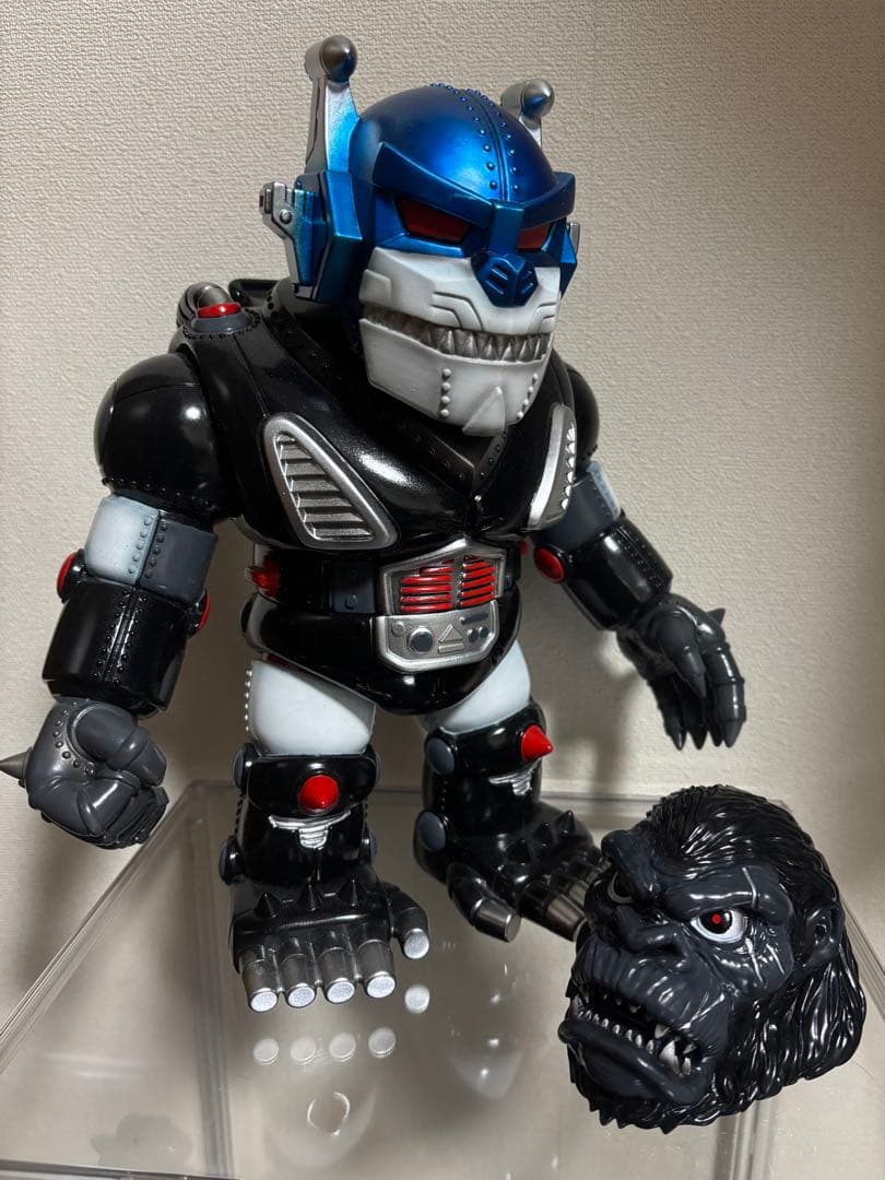 プラネットX メカギガソン BWカラー ゴリラヘッド付　ソフビ