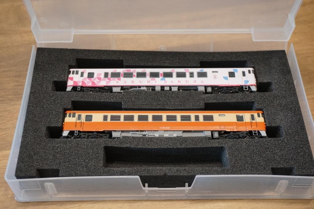TOMIX　キハ40-2049　SAKU美SAKU楽仕様＋キハ40　ノスタルジー