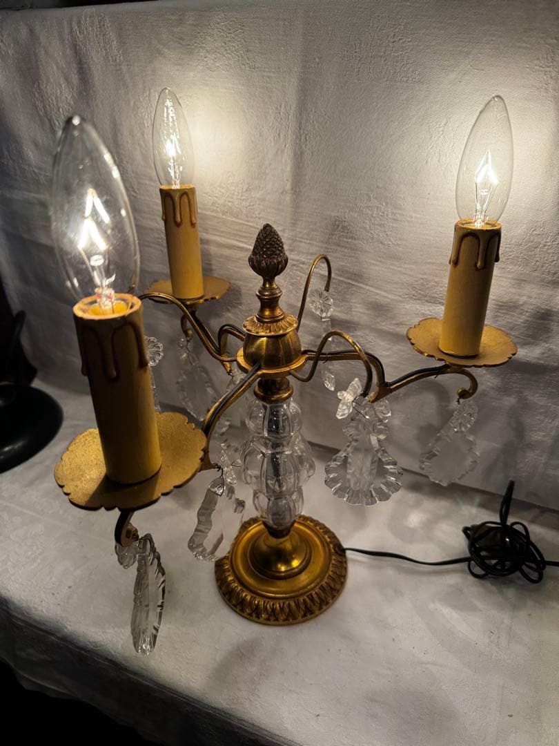 アンティーク　テーブルシャンデリア3灯