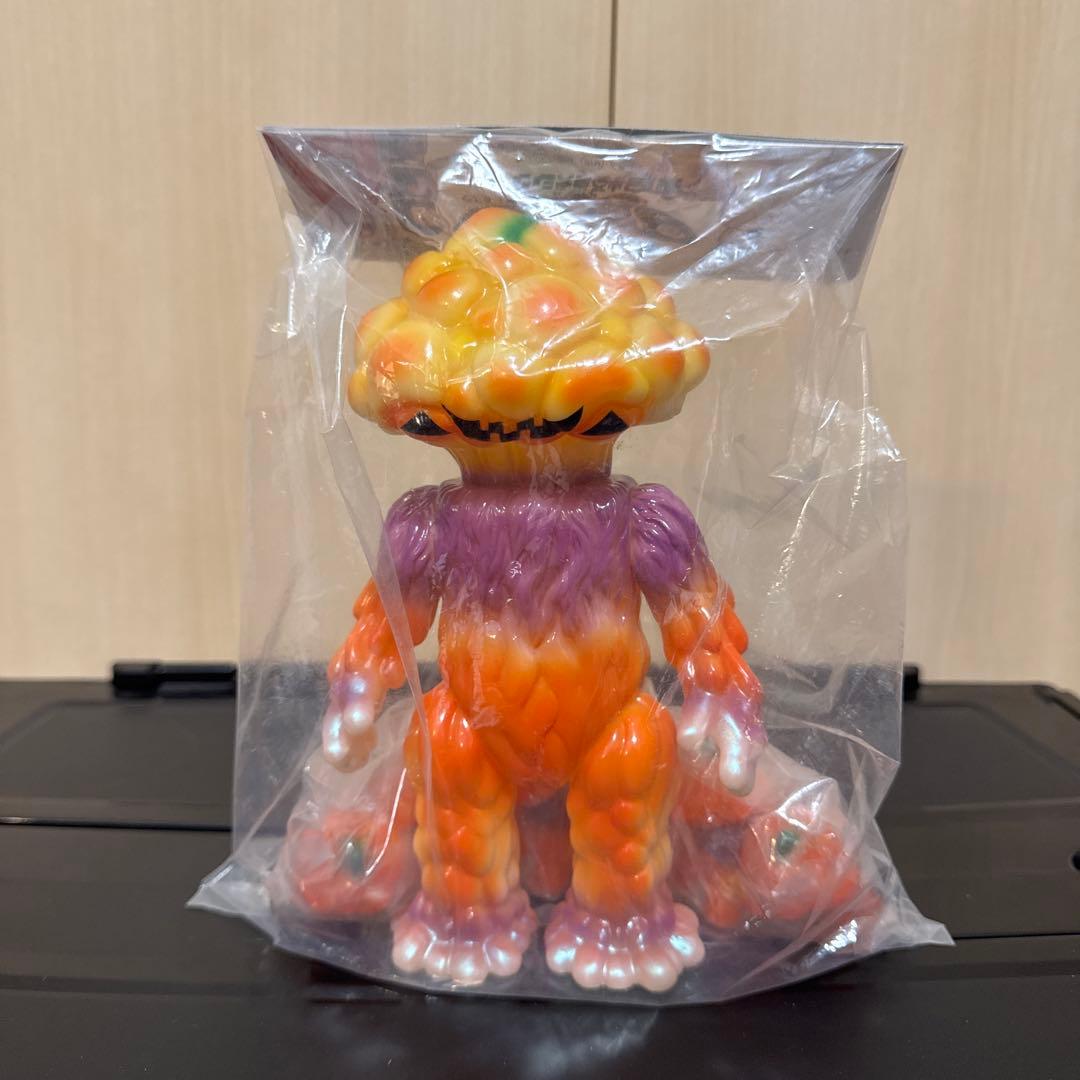 m1号　マタンゴ　蓄光