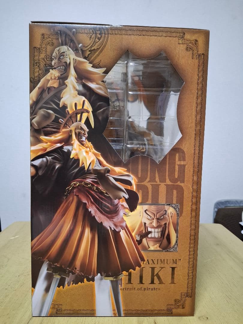 国内正規品 新品未開封 POP MAXIMUM 金獅子のシキ