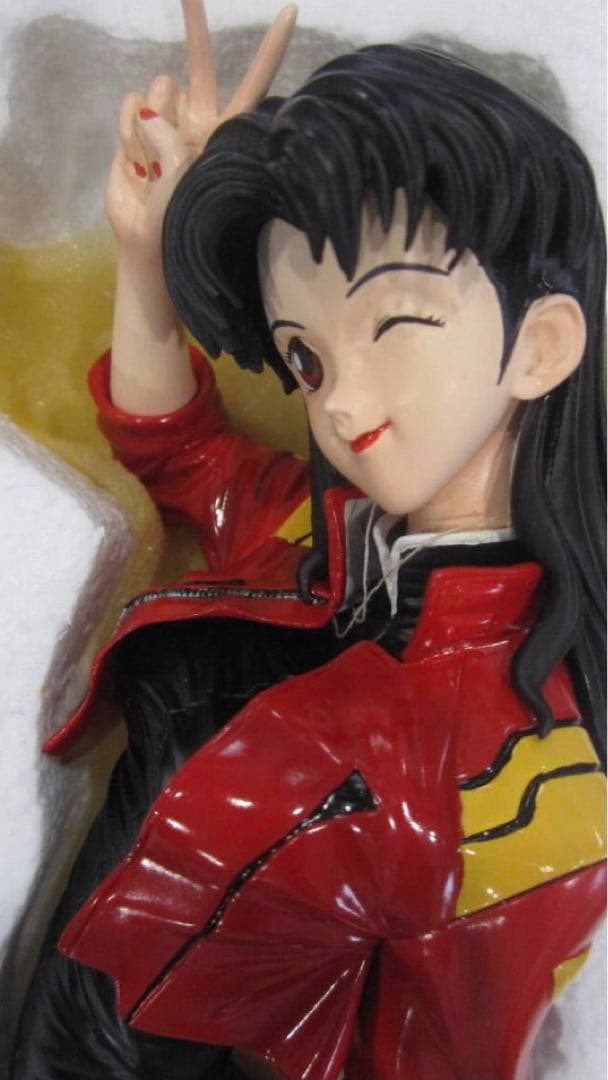 葛城ミサト　アミエグランデ　フィギュア　大型