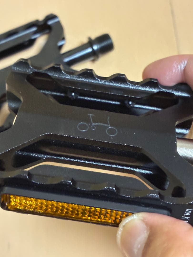 ブロンプトン純正　スーパーライトクイックリリースペダル