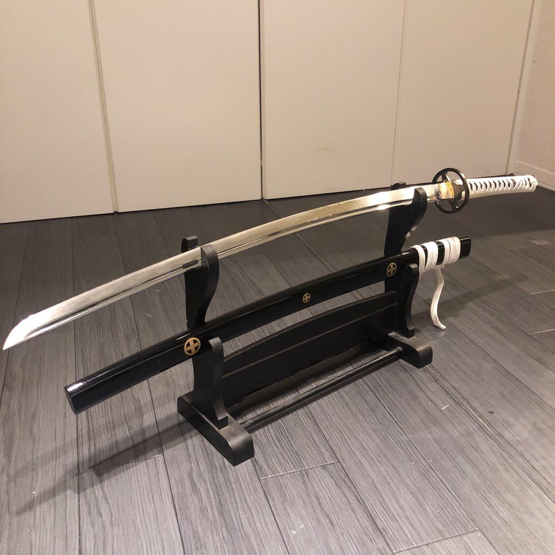 高級模造刀　樋有刀身 白拵え　居合刀　太刀　本格模造刀　紋様入り鞘