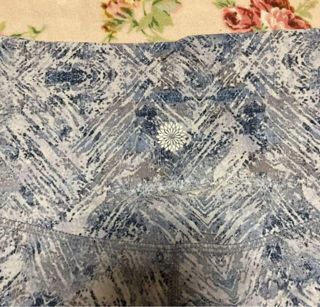 イージーヨガ easyoga レギンス トレンカ M