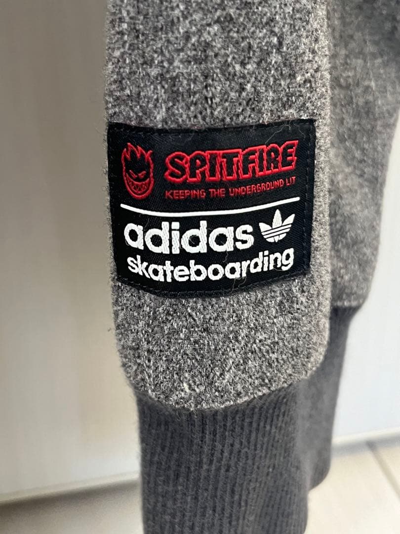 Adidas X Spitfire コラボパーカー M