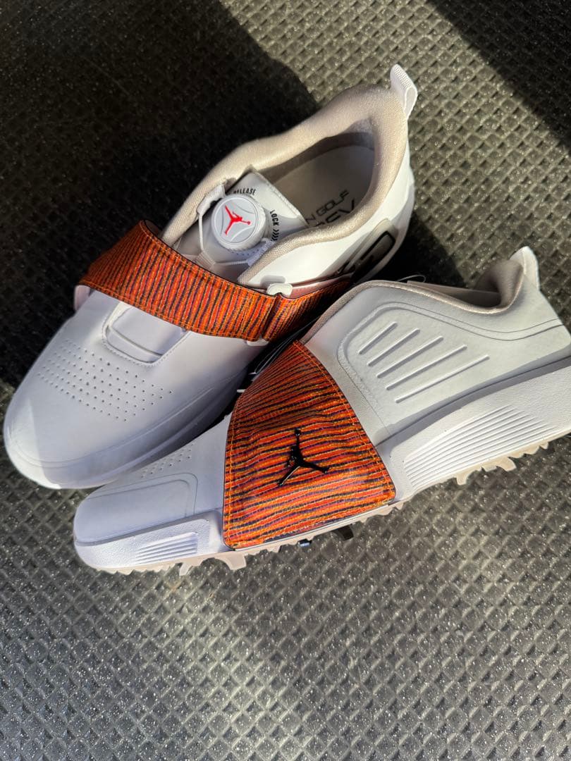 新品　ジョーダン REV G ホワイト×レッド　28cm