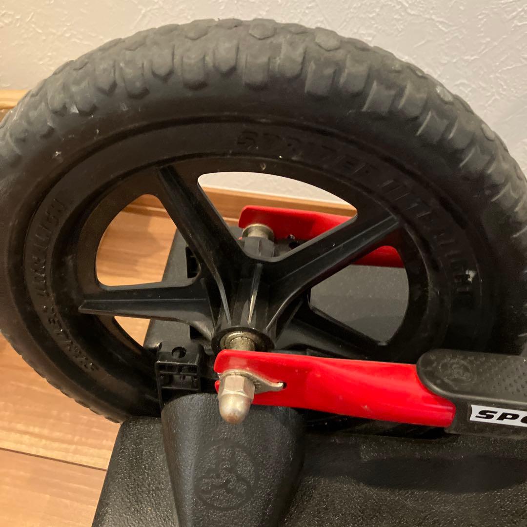 STRIDER スポーツ　12インチ 赤　ロッキングベース付き（一部部品無し）