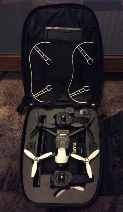 Bebop drone2 skycontroller + キャリーバッグetc