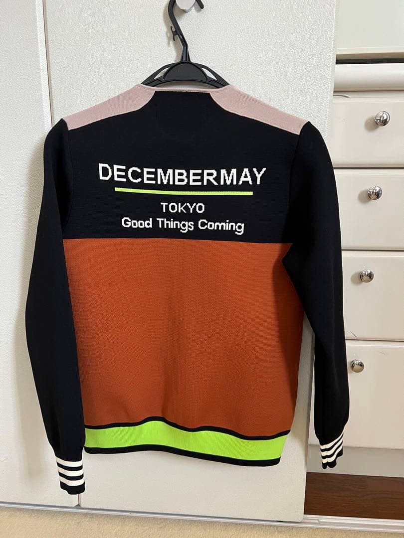 December May ジップアップアウター