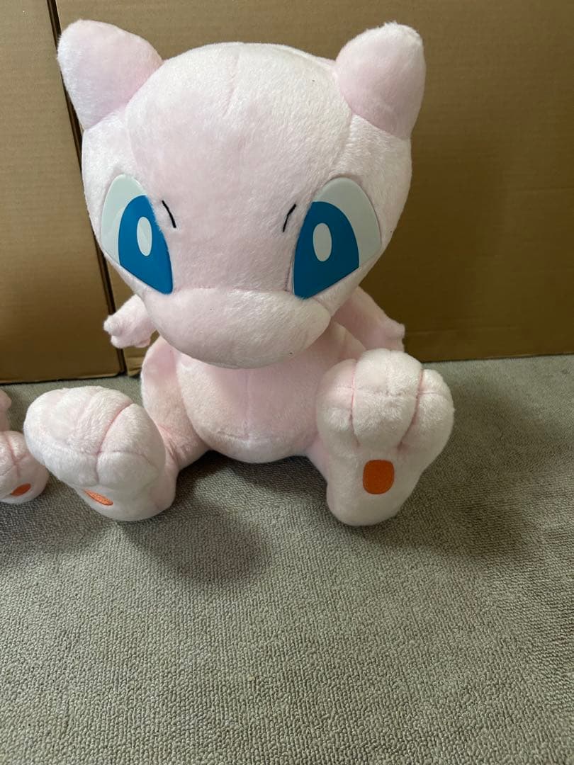 TOMY 1/1　おしゃべりミュウ　等身大　ぬいぐるみ　ポケモン　動作確認済み