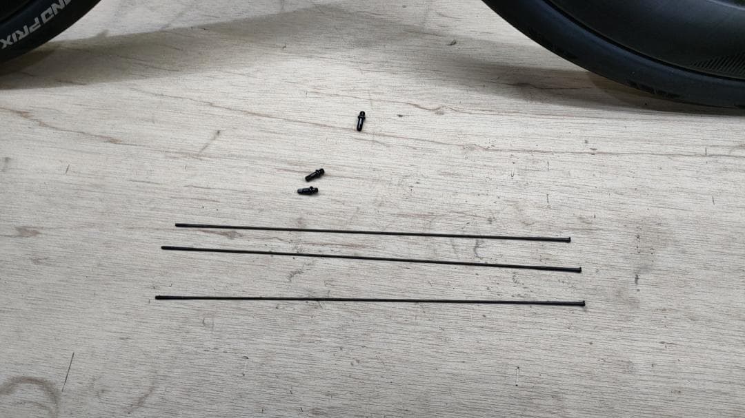 ■RYET　ライエット■カーボンホイール　リムハイト45㎜　1190g±30g■