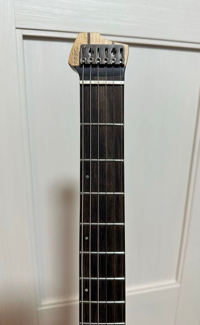 HEX Guitars N700 Transparent Black ヘッドレス