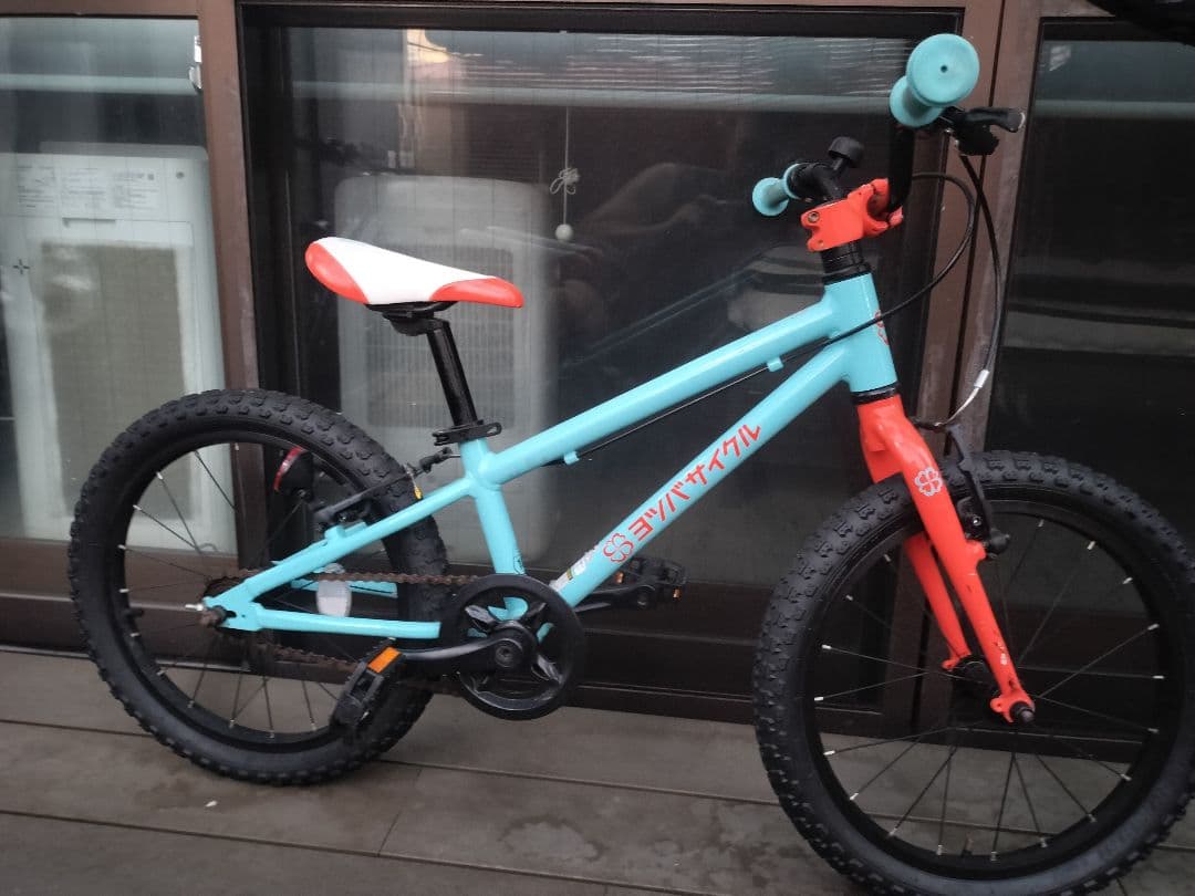 ヨツバサイクル　18インチ　ラムネブルー(送料込 ※北海道、沖縄は追加料金)