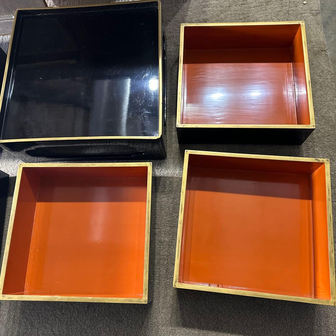 旧家 輪島塗 五段黒重箱 御膳付き 家紋 丸に九枚笹 時代漆器 アンティーク