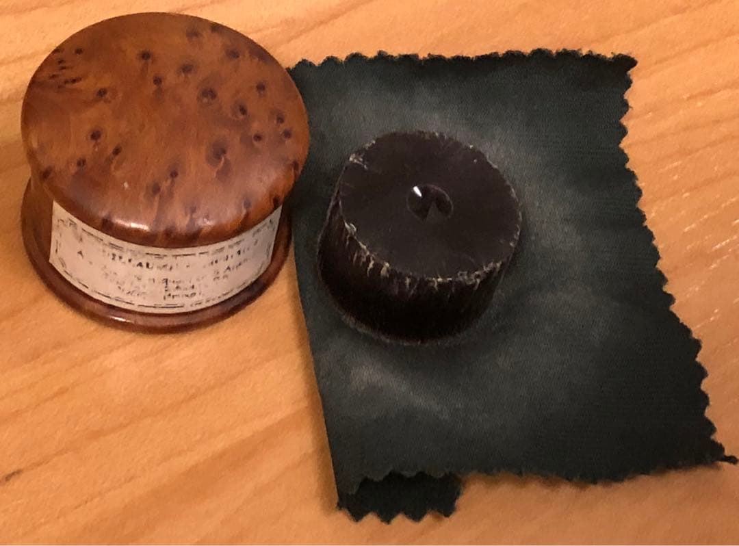 ギョーム　松脂　希少な木箱入り バイオリン用