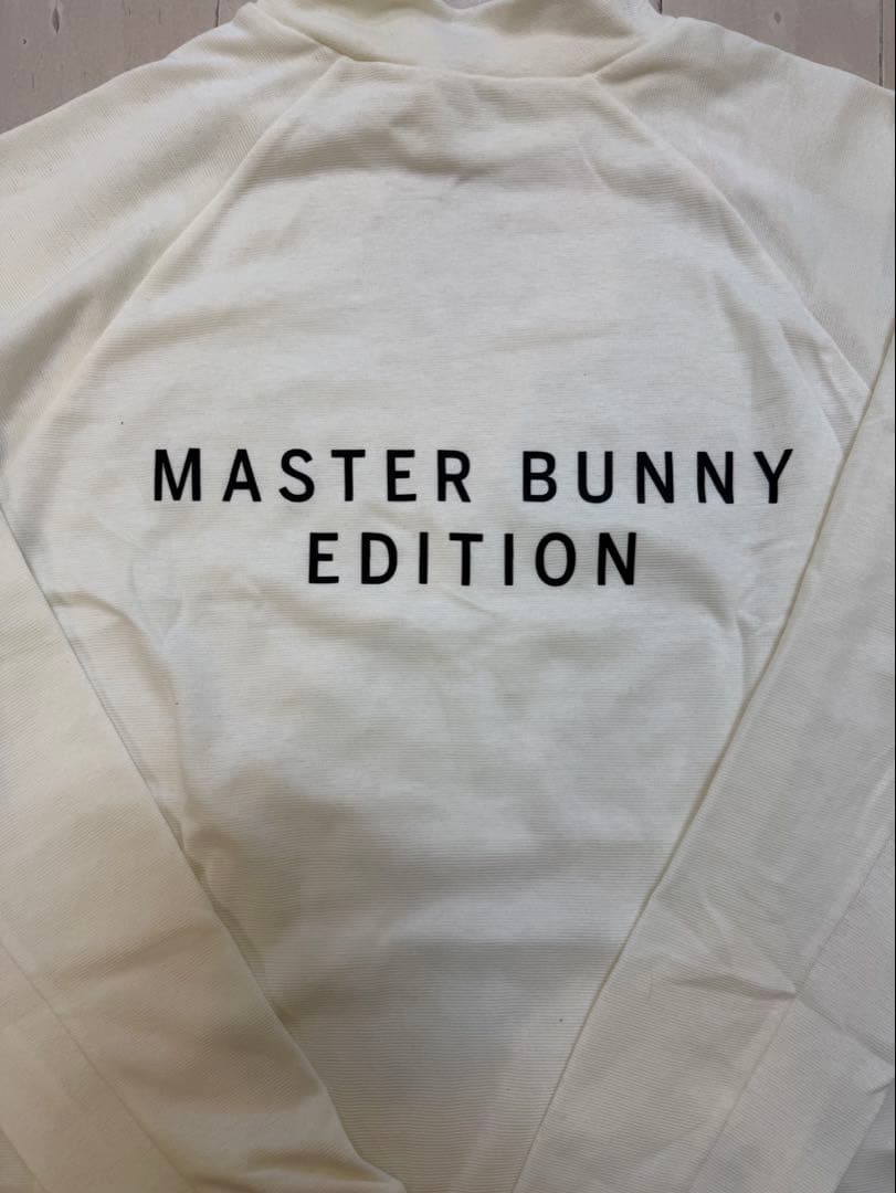 新品未使用　マスターバニーエディション　モックネック　M