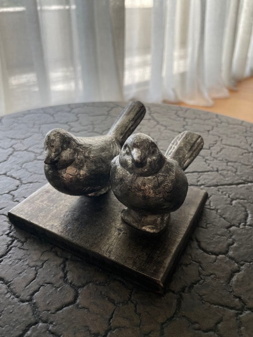 金属製 鳥の彫刻 アンティーク風