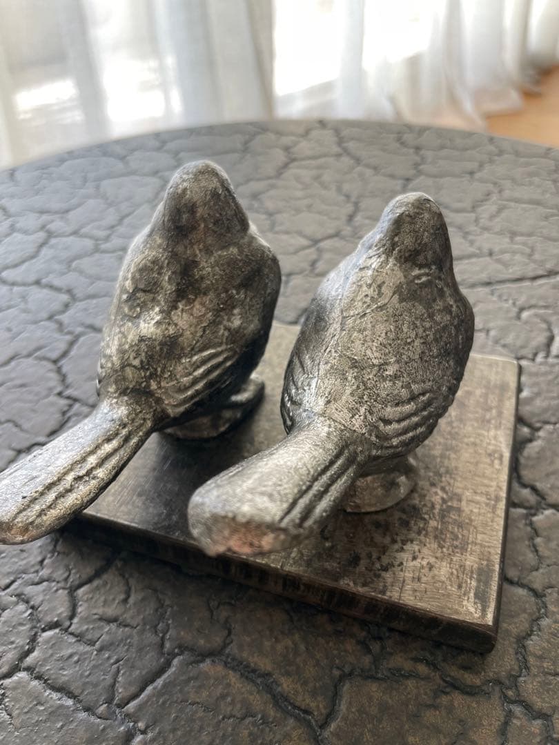 金属製 鳥の彫刻 アンティーク風