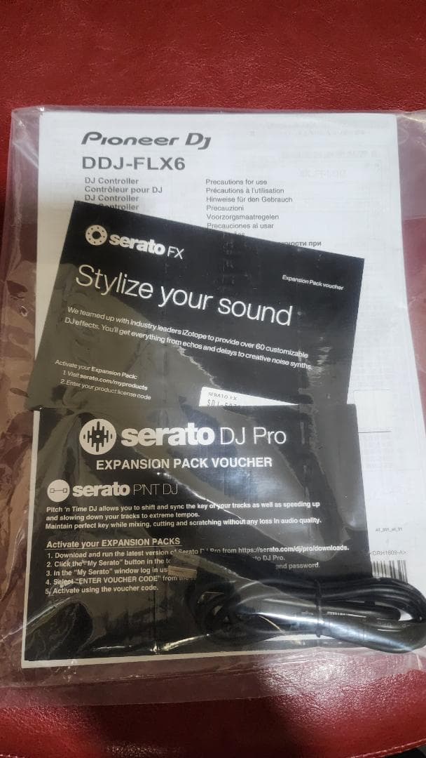 Pioneer DDJ-FLX6-W DJコントローラー