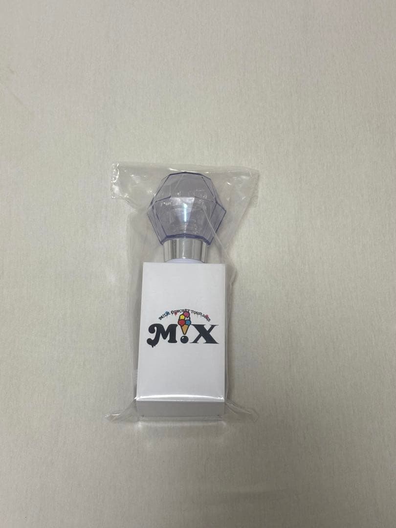 M!LK ミルクラスタルスティック 3