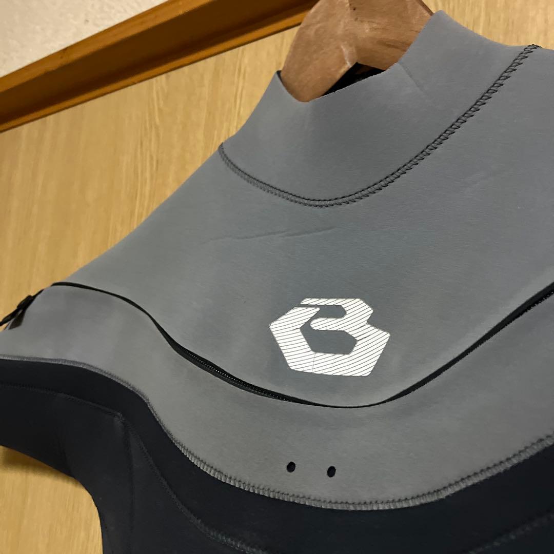 Bewet スプリング　M 美品