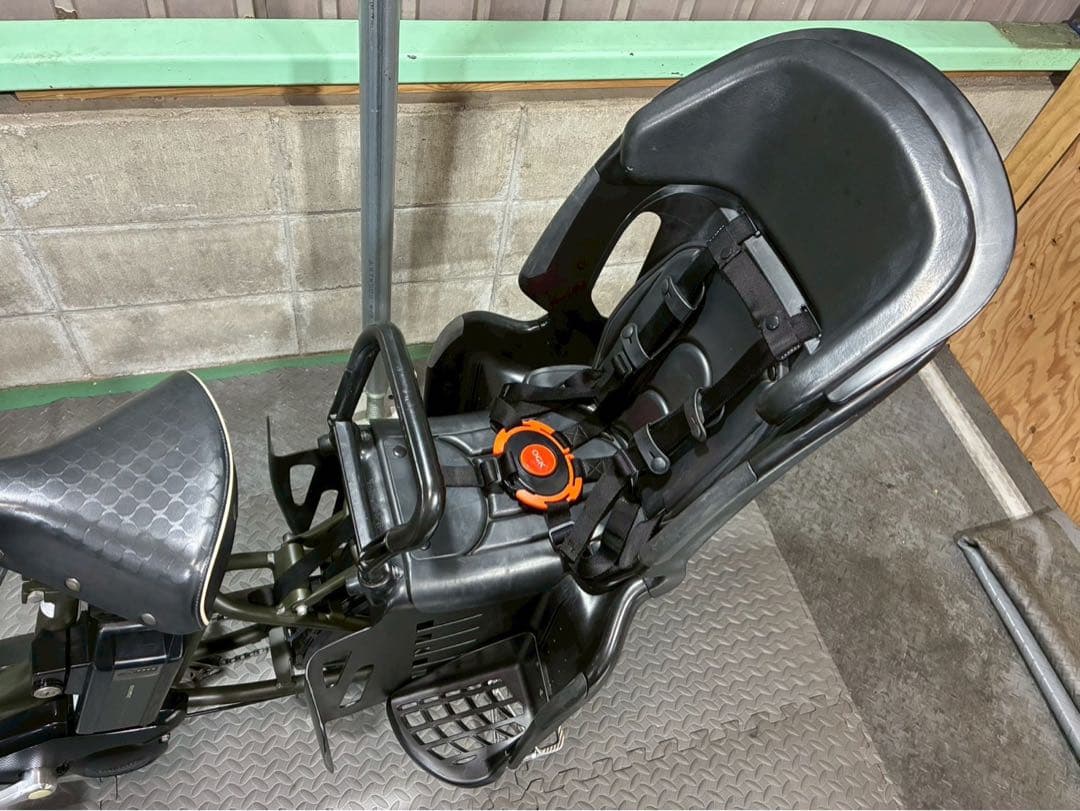 №8688 電動自転車　ブリヂストン　アンジェリーノ　20インチ カーキ