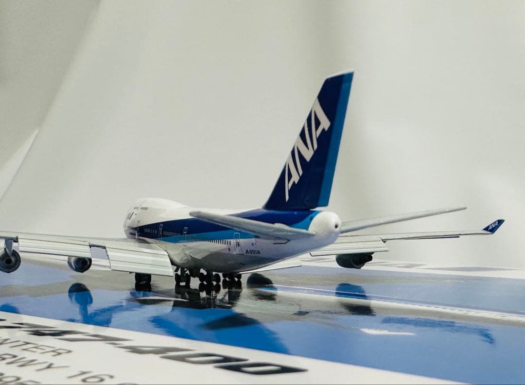 全日空商事 1/400 ANA 747-400 フラップダウンNH40059