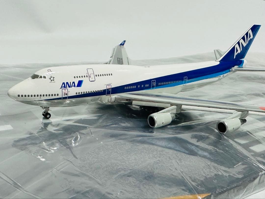 全日空商事 1/400 ANA 747-400 フラップダウンNH40059