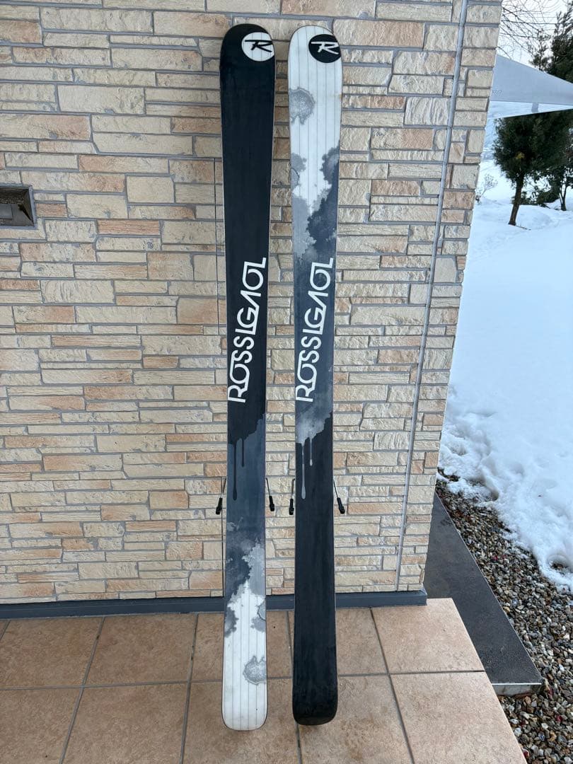 ロシニョール スクラッチブリゲードバックカントリー板