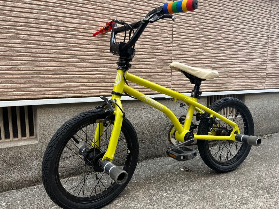 （引取限定‼️）ARESBYKES 16 STN キッズ用 BMXバイク