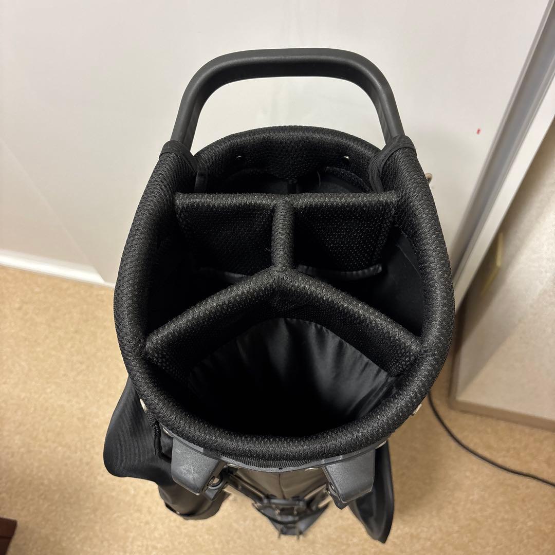 ラウドマウスキャディバッグ　ゴルフボール柄