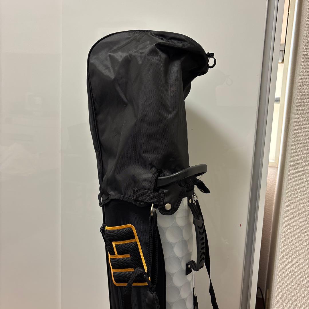 ラウドマウスキャディバッグ　ゴルフボール柄