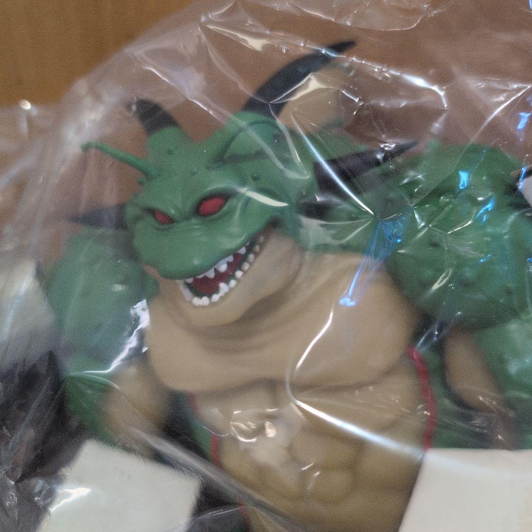ドラゴンボール トイフェス限定300体フィギュア ポルンガ蓄光バージョン