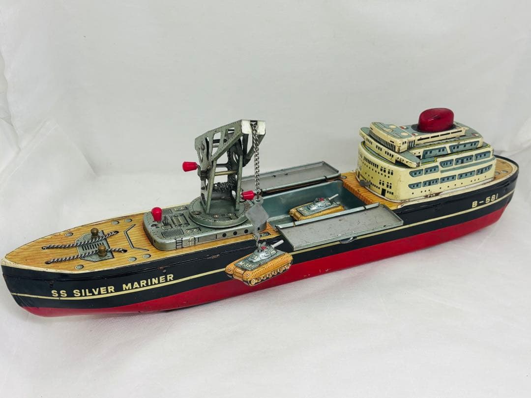 モ*ガ様 萬代屋バンダイ当時物ブリキSS SILVERMARINER軍用輸送船1