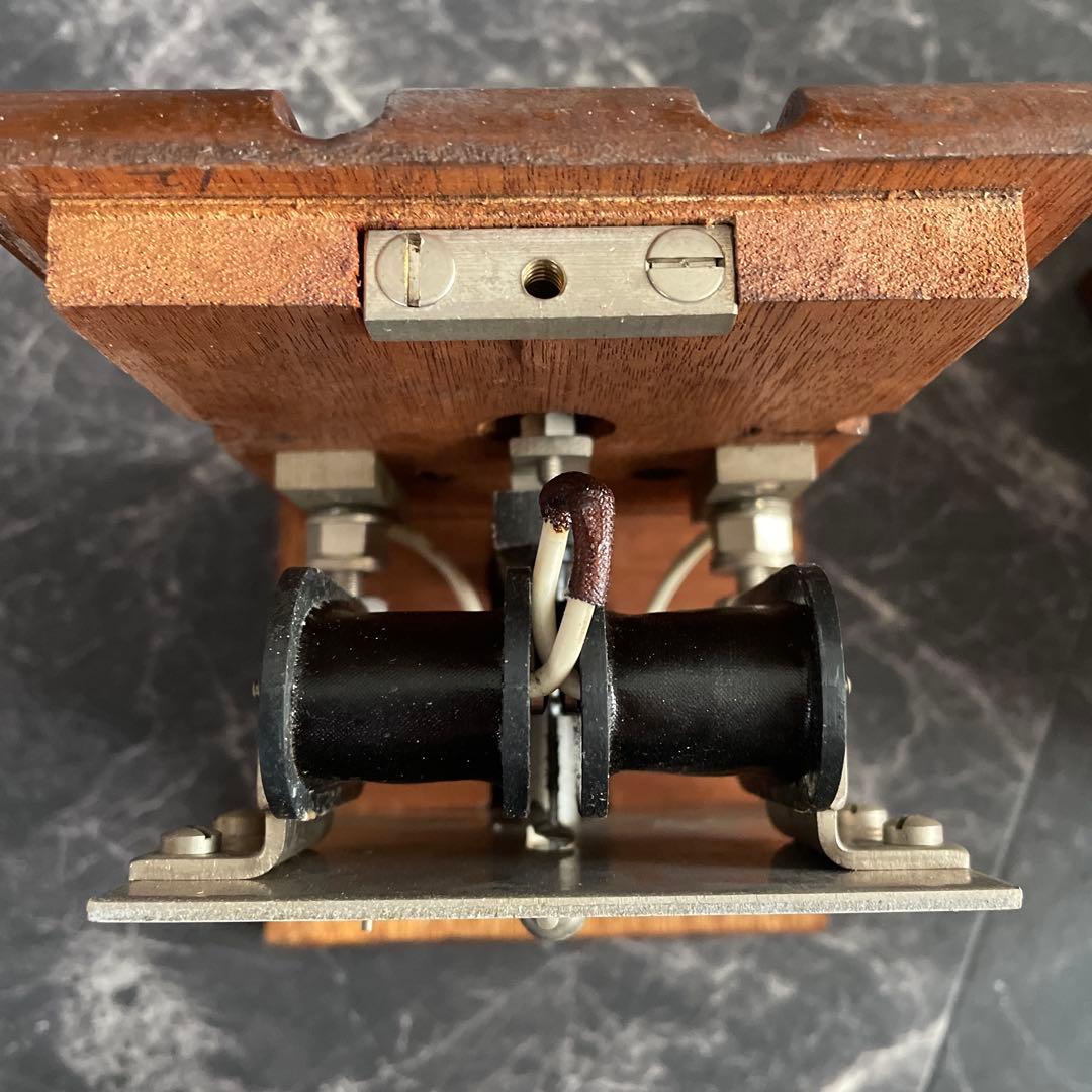 腕木式信号機 信号反応器 一誠電機製作　国鉄廃品　鉄道信号保安装置 信号通信黄色