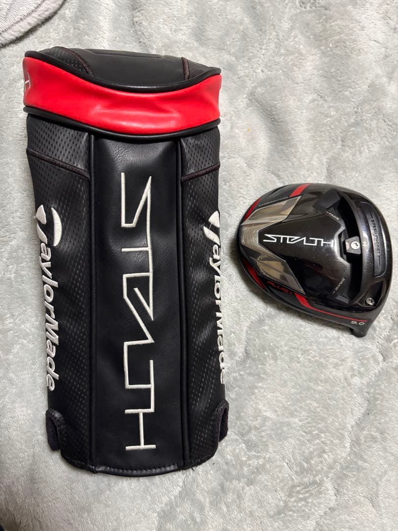 TaylorMade Stealthプラス　ドライバー ヘッドカバー付き