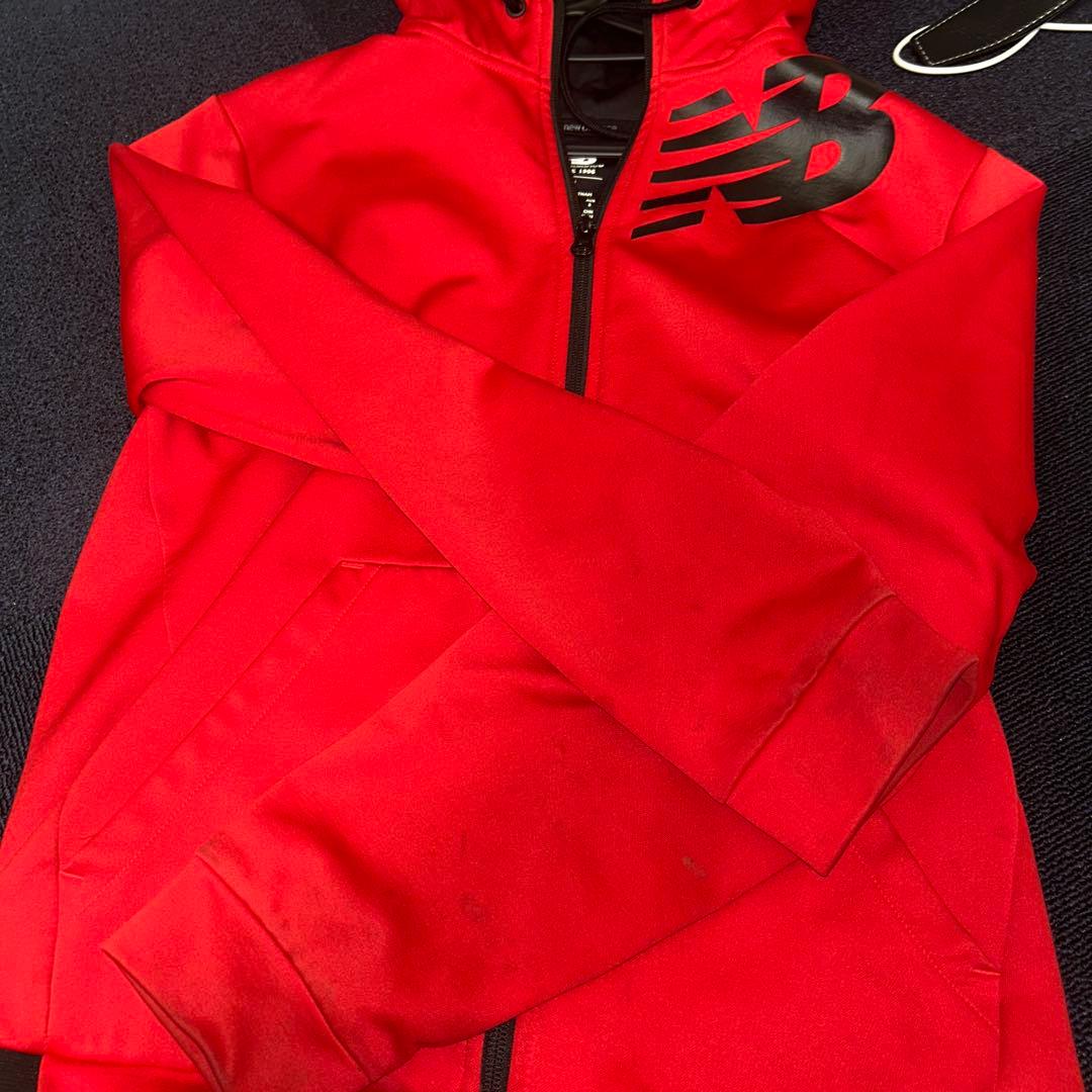 New Balance フード付きジャケット M レッド