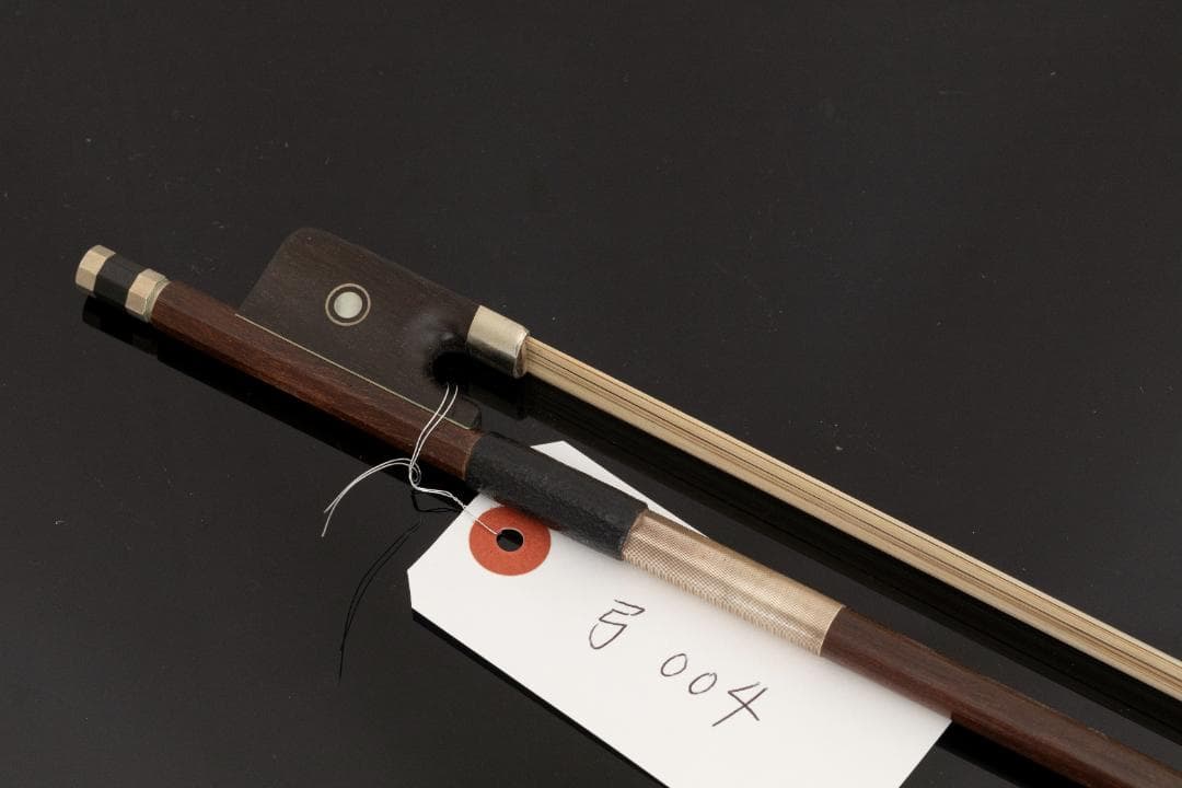 弦楽器用の弓 004