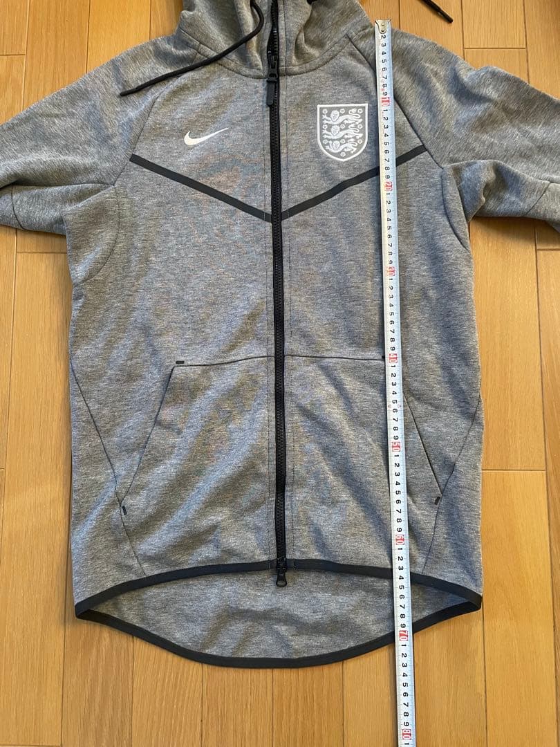 Nike 2018 イングランド代表 テックフリース ジャケット