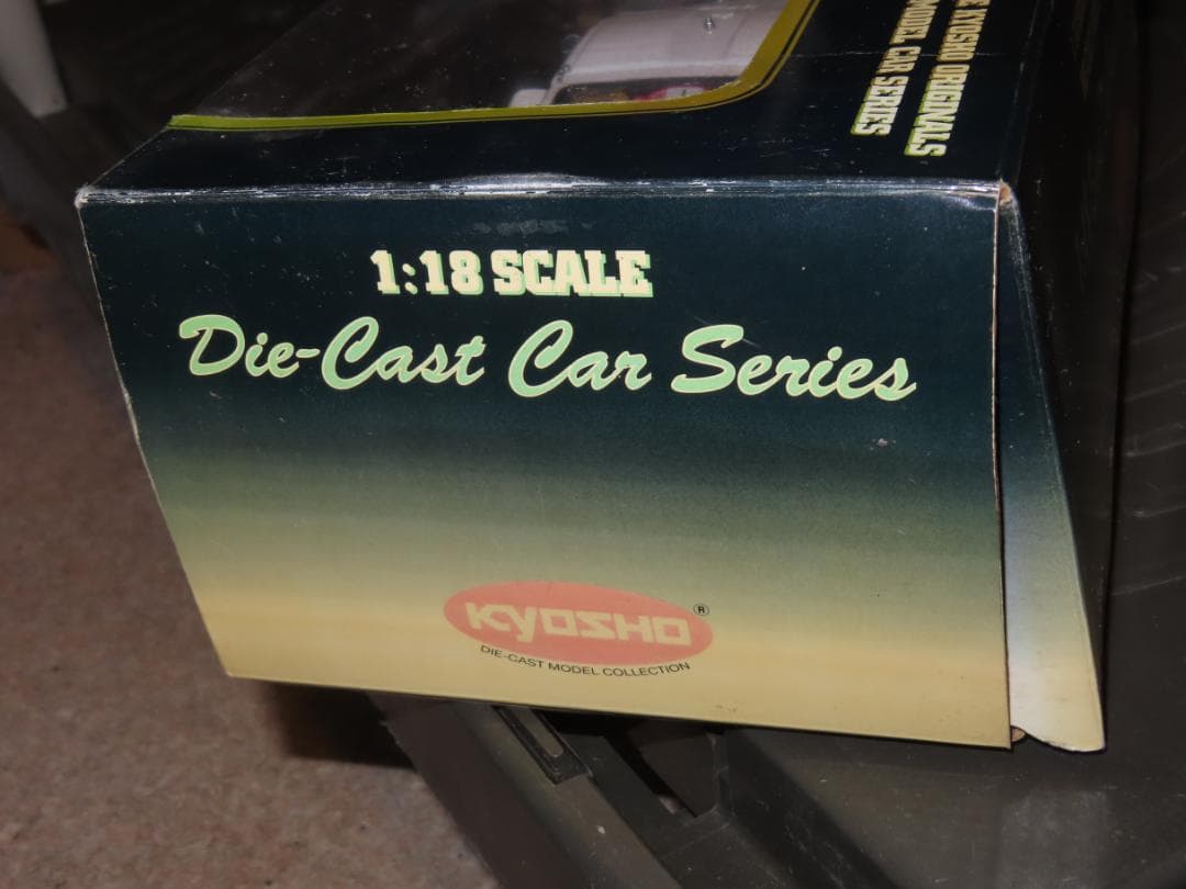 1/18 ランチア 037 ラリー ’83 モンテカルロ MARTINI #1