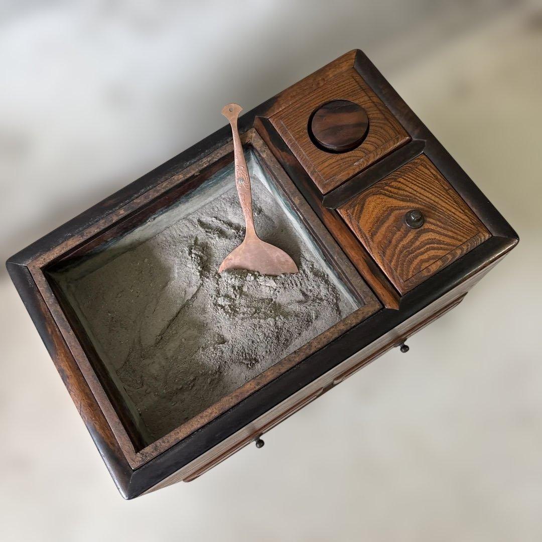 最終処分特価コンパクトな長火鉢　上品煎茶用ミニ灰付き素敵な木の雰囲気茶道具状態良