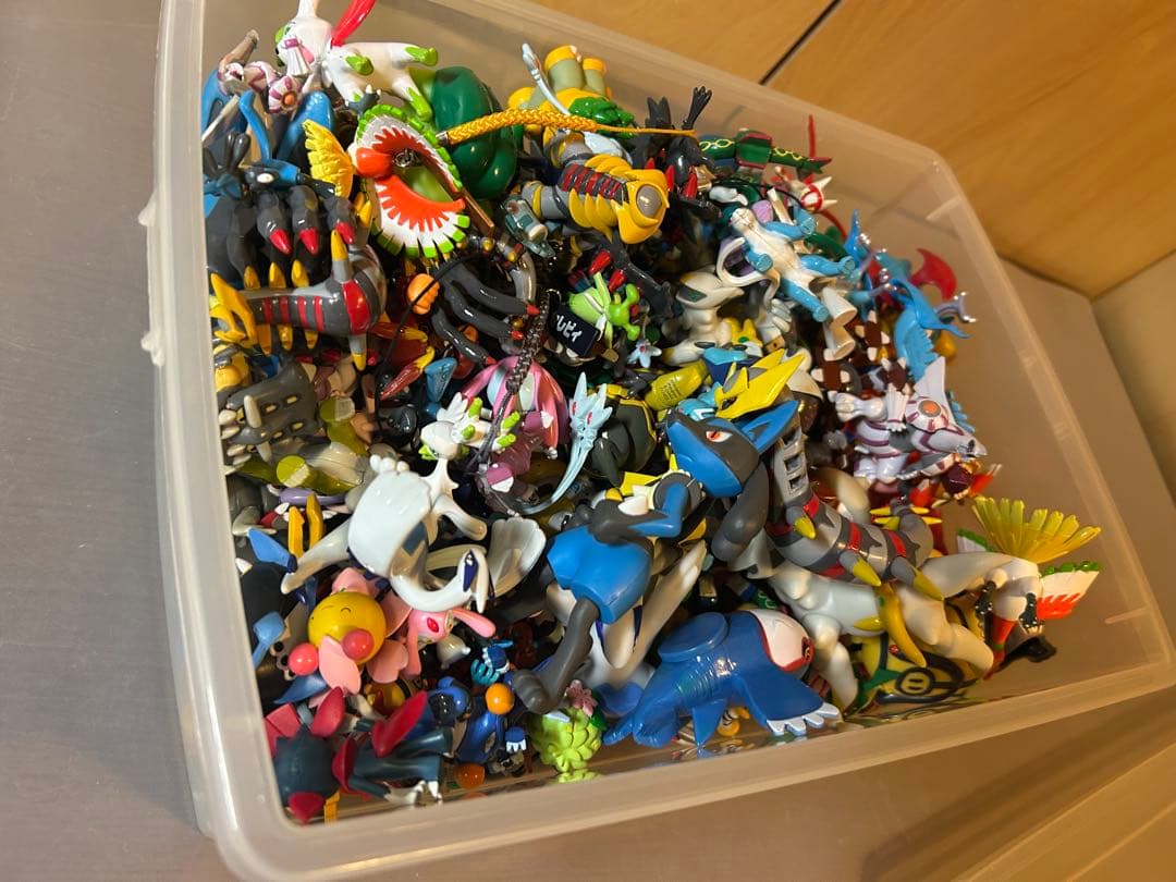 ポケモン　フィギュア