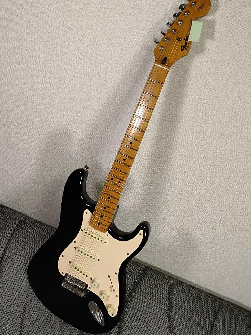 Fender Mexico製ストラトキャスター Squier