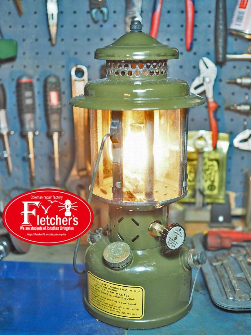 ケース箱付き1952年 コールマン 米軍納入USミリタリーランタンu26